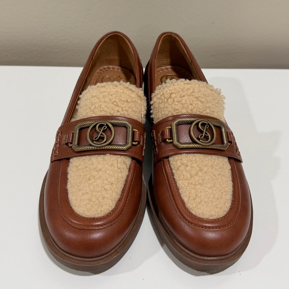 Sam And Libby Brooklyn Tailored Loafers  With Metal Buckle Women's US 7.5